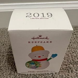 2019 Hallmark Keepsake Sweet Snowman Ornament